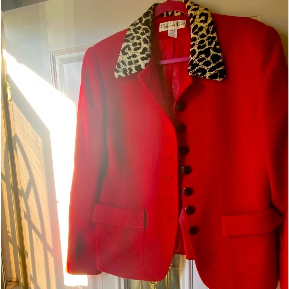 Christian Dior Women's Red Suit Jacket, 95% Wool 5% Fiber, Size 14 Made in USA